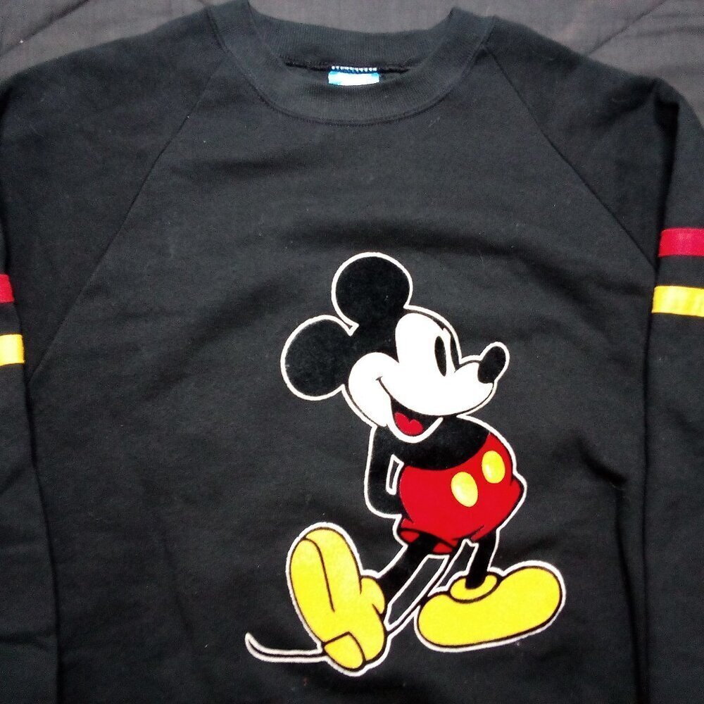 Vintage Disney Character Fashions Mickey Mouse Crewneck Sweatshirt